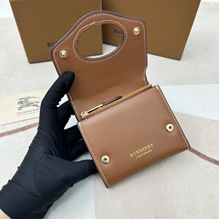 バーバリー財布細部ディテール